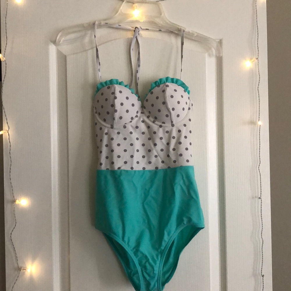 One piece swimsuit